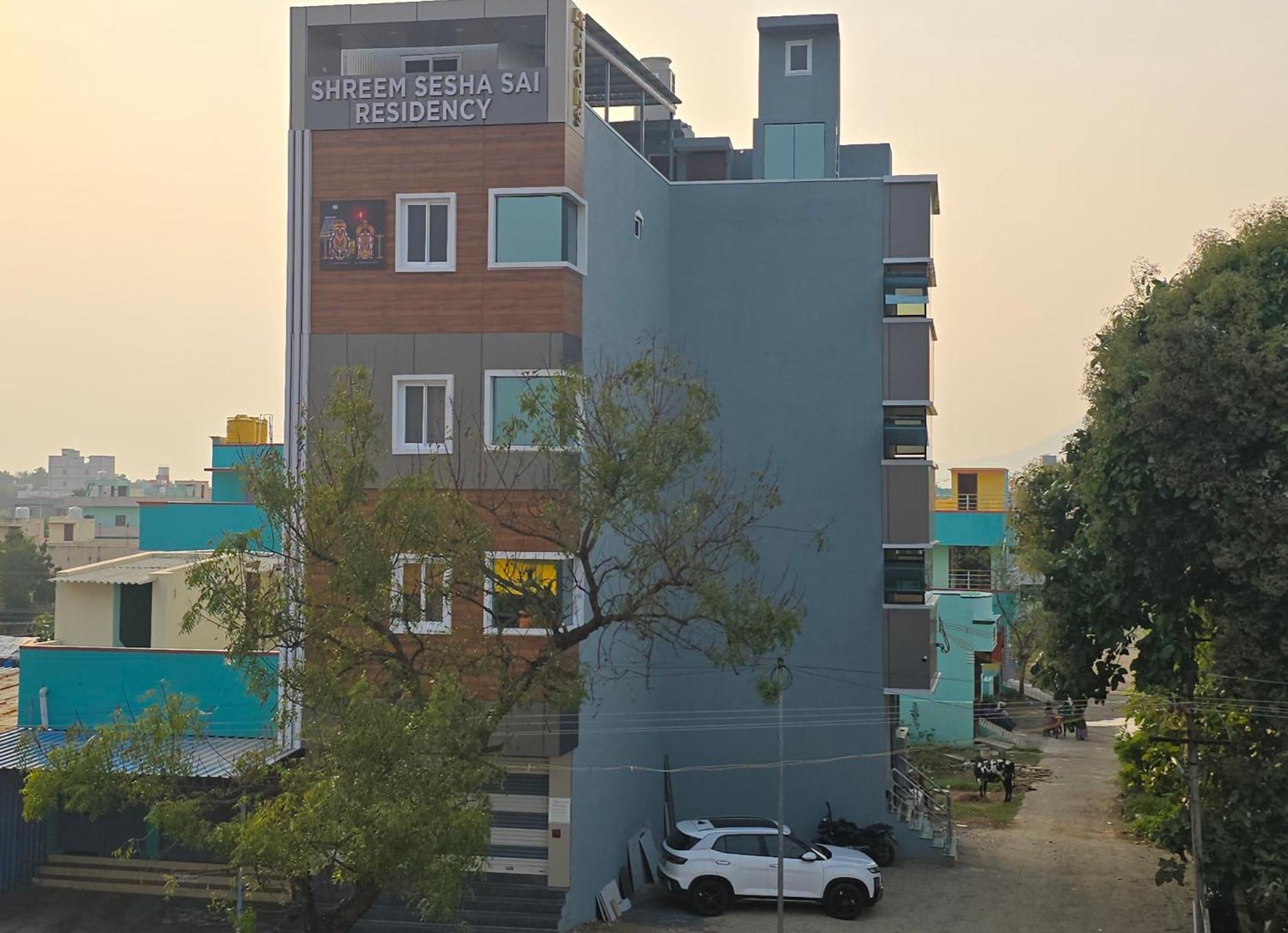Shreem Sesha Sai Residency Hotel Tiruvannamalai Exterior photo