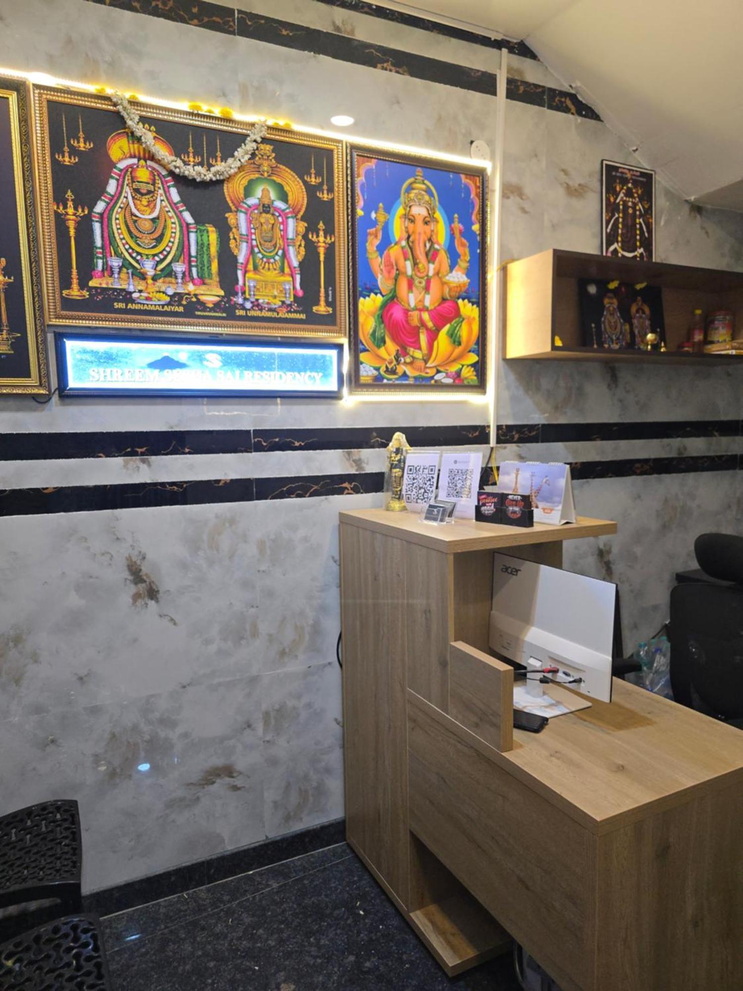 Shreem Sesha Sai Residency Hotel Tiruvannamalai Exterior photo